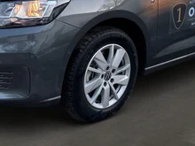 Thumbnail-Foto von Fahrzeug