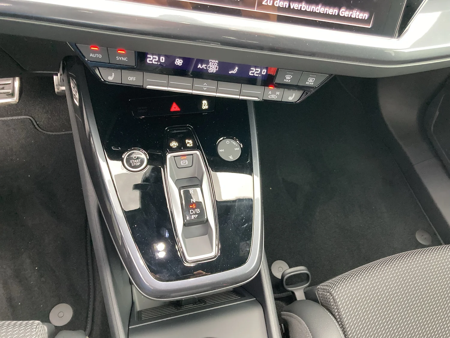 Bild eines Audi Q4 45 e-tron quattro