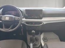 SEAT Arona Reference Edition 1.0 TSI in Fjord-Blau