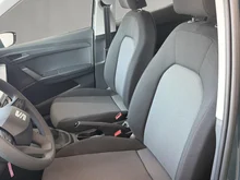 SEAT Arona Reference Edition 1.0 TSI in Fjord-Blau