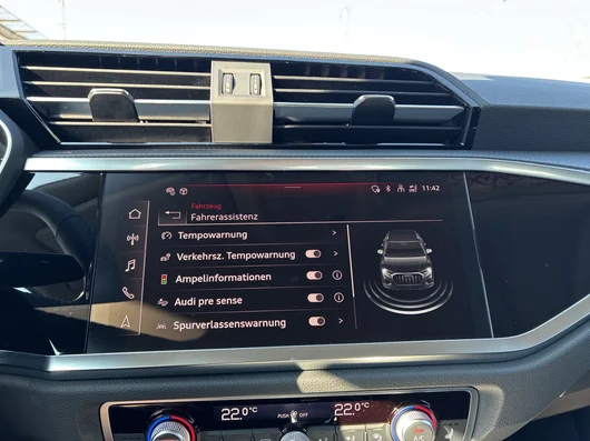 Bild eines Audi Q3 35 TFSI intense