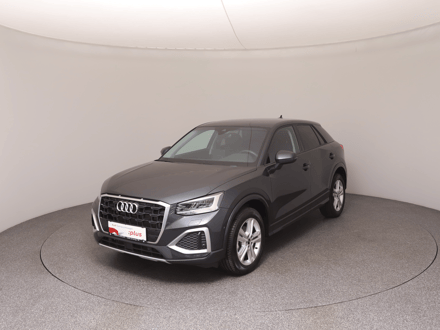 Audi Q2 35 TFSI admired