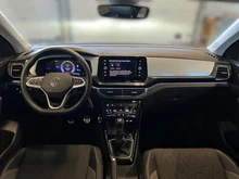 VW T-Cross Life TSI in 5W Rauchgrau Metallic