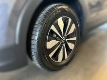 VW T-Cross Life TSI in 5W Rauchgrau Metallic