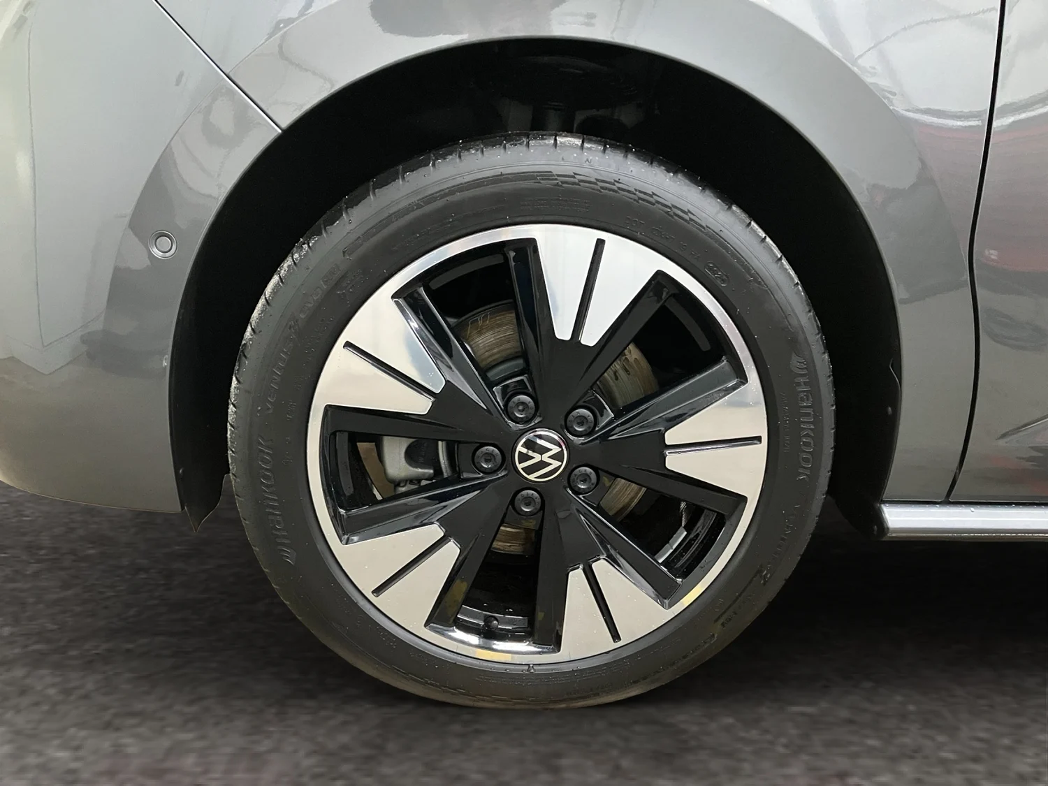 Bild eines VW Multivan Style ÜH eHybrid 180 kW 4MOTION