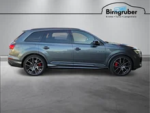 Audi Q7 60 TFSI e quattro S line in 6Y Daytonagrau Perleffekt
