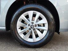 Škoda Kamiq Selection TSI in Smokey Diamond-Silber Metallic