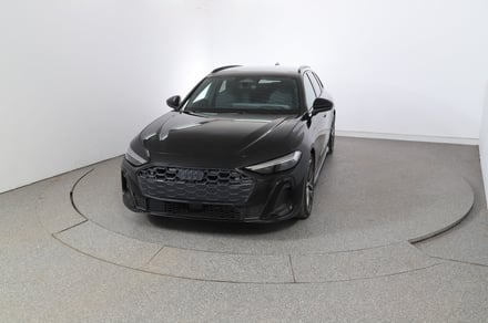 Audi A5 Avant e-hybrid quattro 270 kW