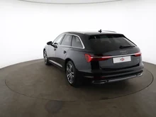 Audi A6 Avant 40 TDI quattro Sport in MYTHOSSCHWARZ METALLIC