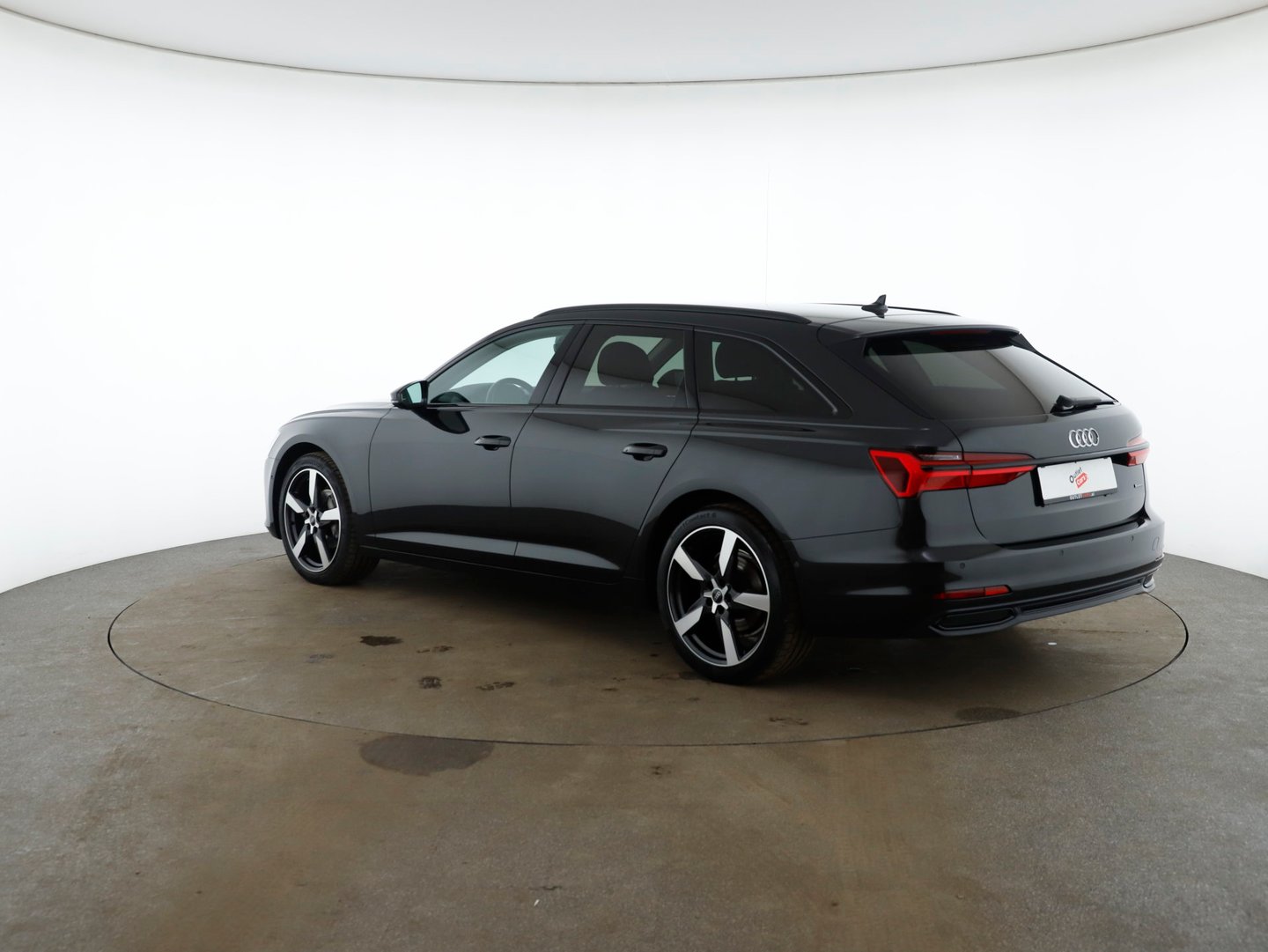 Audi A6 Avant 40 TDI quattro Sport | Bild 7 von 32