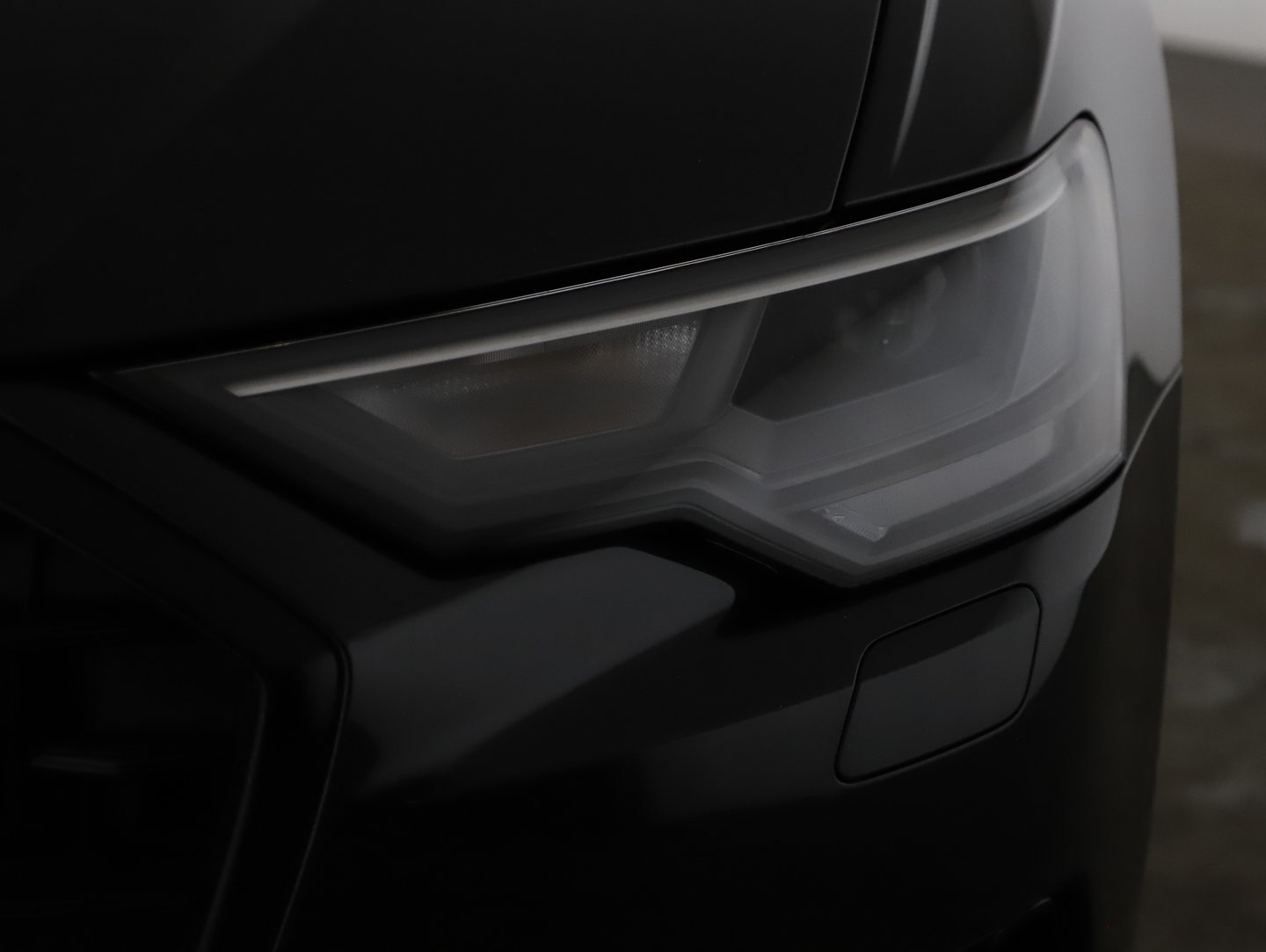 Audi A6 Avant 40 TDI quattro Sport | Bild 30 von 32