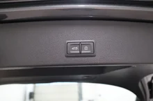 Audi Q2 35 TDI quattro S line in dunkelgrau - metallic