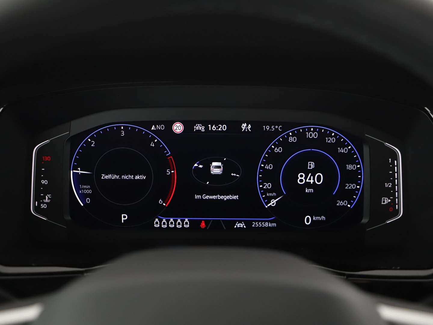 VW Touran Highline TDI SCR DSG 7-Sitzer | Bild 7 von 18