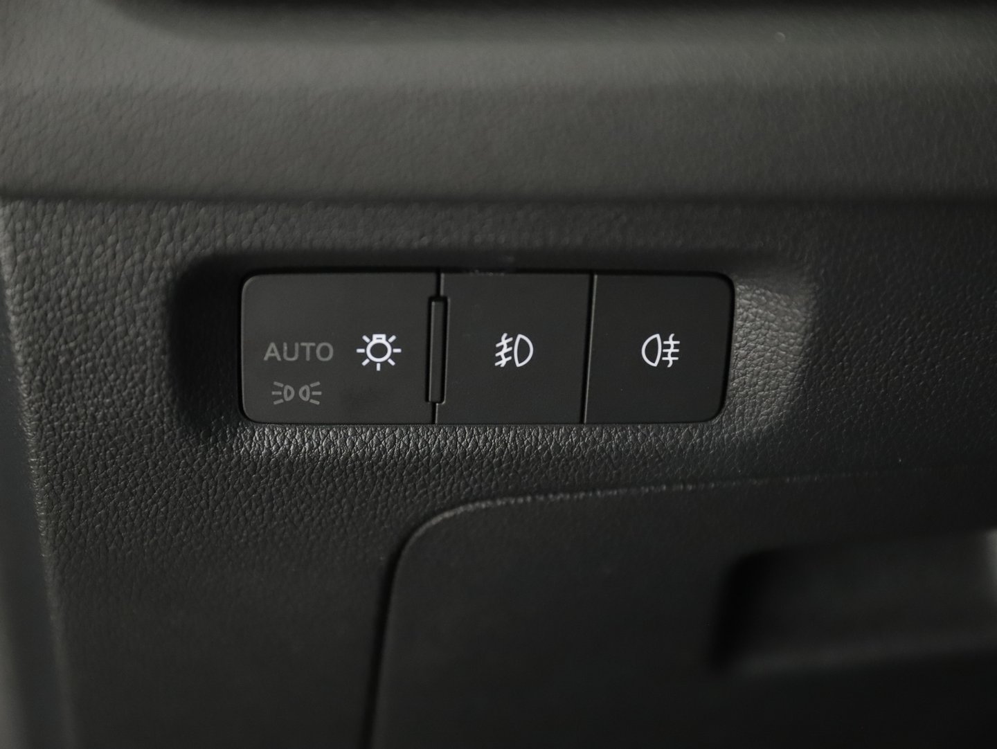 Škoda OCTAVIA Combi Ambition TDI DSG | Bild 11 von 28