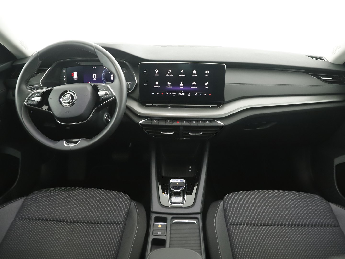 Škoda OCTAVIA Combi Ambition TDI DSG | Bild 14 von 28