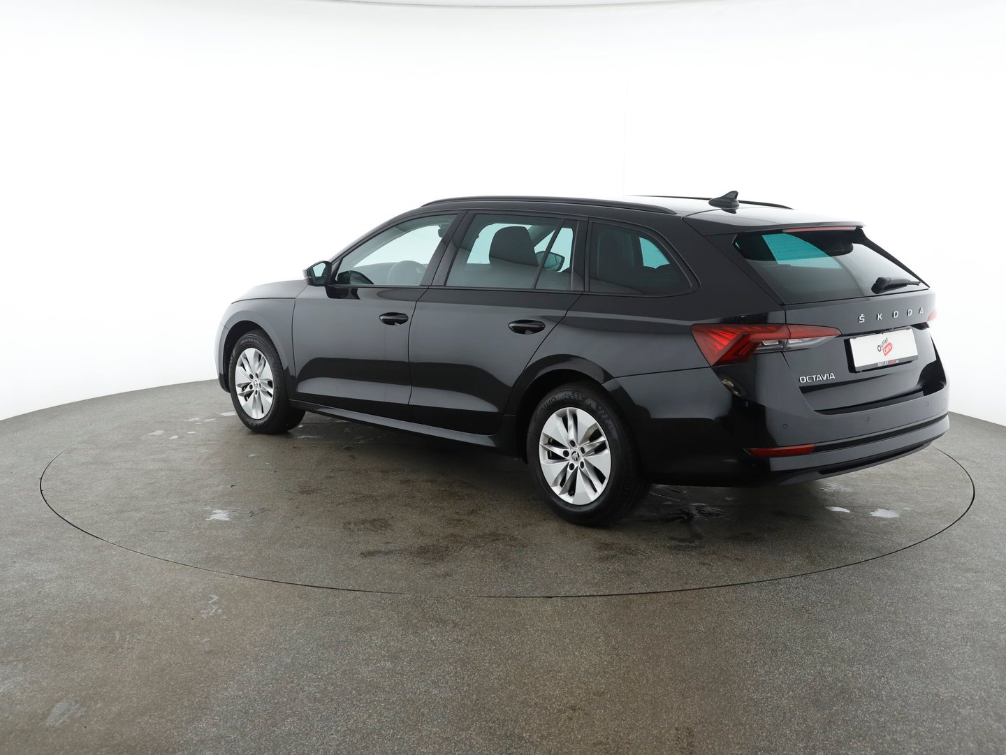 Škoda OCTAVIA Combi Ambition TDI DSG | Bild 7 von 28