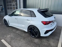 Thumbnail-Foto von Fahrzeug