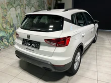 SEAT Arona Reference Edition 1.0 TSI in Candy-Weiß