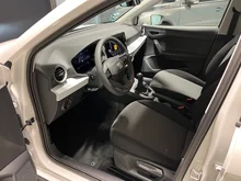 SEAT Arona Reference Edition 1.0 TSI in Candy-Weiß