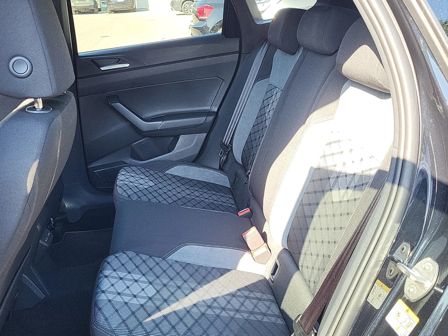 Bild eines VW Taigo Sport TSI DSG