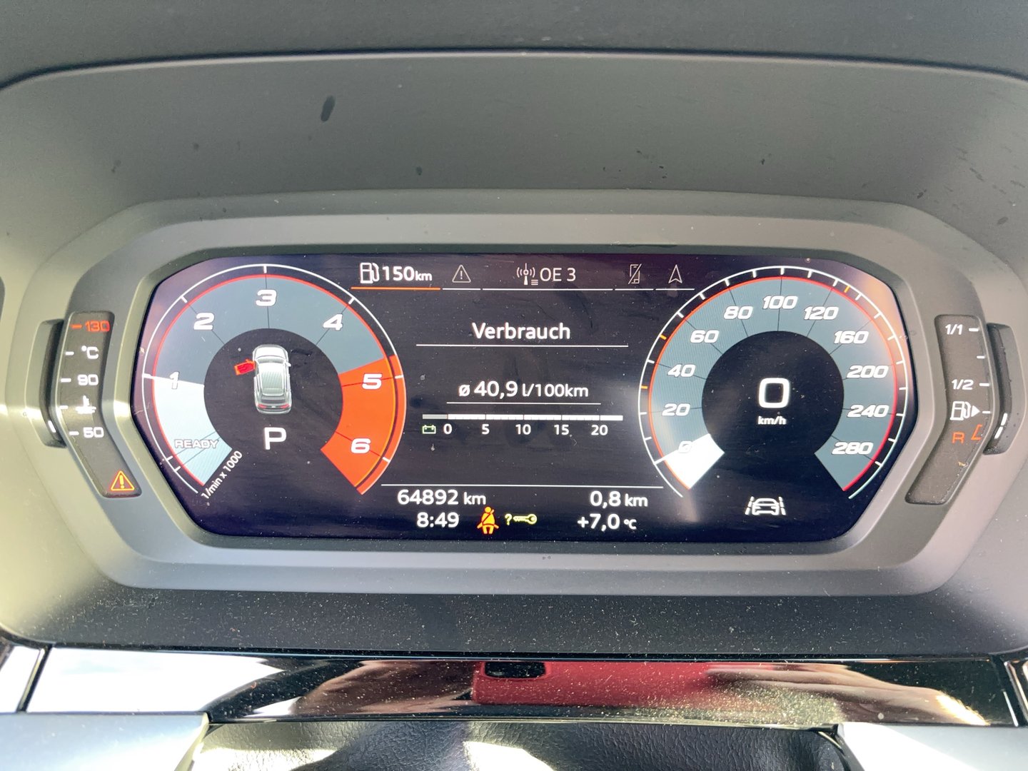 Audi A3 Sportback 30 TDI S line exterieur | Bild 14 von 25