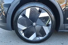 Škoda Elroq RS in Black-Magic Perleffekt