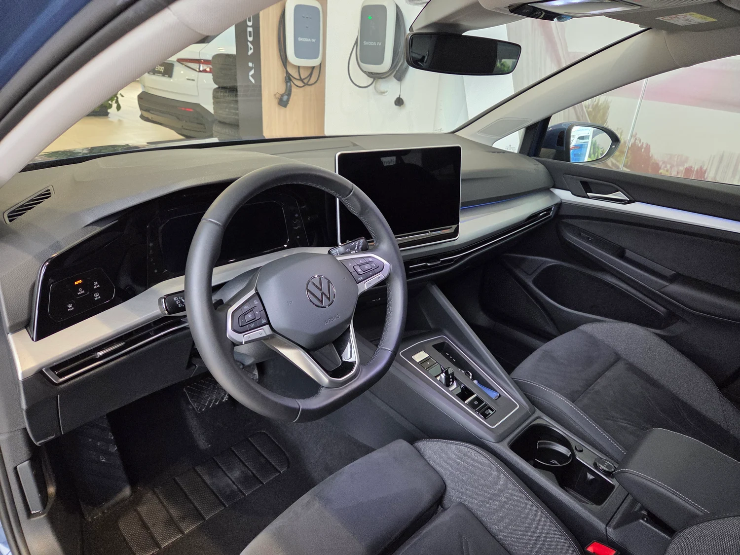 Bild eines Golf Rabbit mHEV DSG