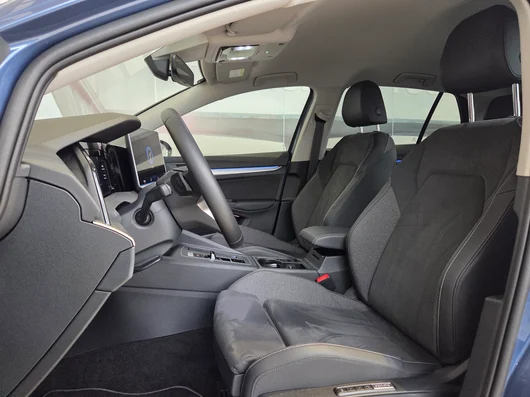 Bild eines Golf Rabbit mHEV DSG