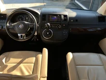 VW Multivan Sky BMT BiTDI 4MOTION in deepblack perleffekt