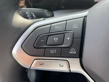 VW Golf Rabbit TSI in Grenadillschwarz Metallic