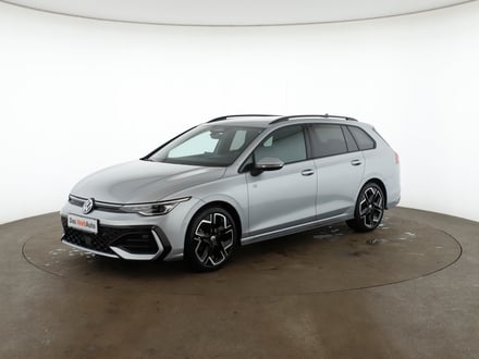 VW Golf Variant R-Line mHeV DSG