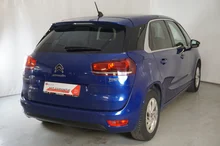 Thumbnail-Foto von Fahrzeug