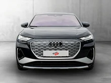 Audi Q4 Sportback e-tron 50 e-tron quattro in Mythosschwarz metallic