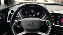 Audi Q4 Sportback e-tron 50 e-tron quattro in Mythosschwarz metallic