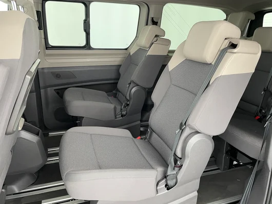 Bild eines VW Multivan Business ÜH TDI