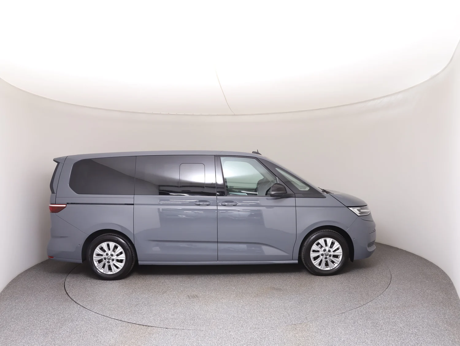 Bild eines VW Multivan Business ÜH TDI