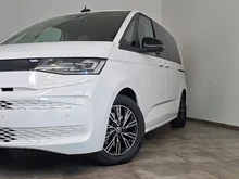 VW Multivan Business eHybrid 180 kW 4MOTION in Candyweiß