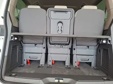 VW Multivan Business eHybrid 180 kW 4MOTION in Candyweiß