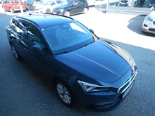 SEAT Leon SP Kombi Style Edition 1.5TSI 115PS in Fjord-Blau