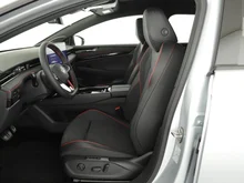 VW ID.7 Tourer GTX 4MOTION 250kW Business in Scale Silver Metallic Dach Schwarz