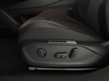 VW ID.7 Tourer GTX 4MOTION 250kW Business in Scale Silver Metallic Dach Schwarz