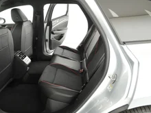 VW ID.7 Tourer GTX 4MOTION 250kW Business in Scale Silver Metallic Dach Schwarz