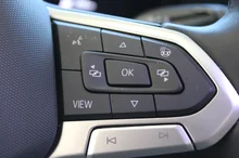 VW Passat Variant Business eTSI DSG in GRENADILLSCHWARZ METALLIC