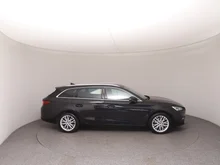 SEAT Leon SP Kombi XC 2.0 TDI DSG 4Drive in Nacht-Schwarz Metallic