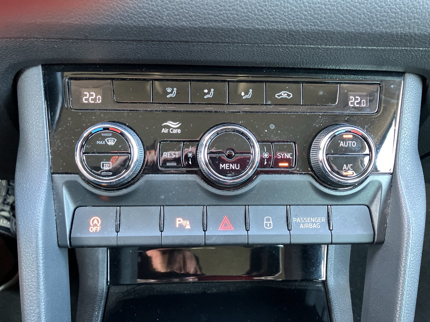 Škoda KODIAQ Ambition TDI SCR DSG | Bild 19 von 24