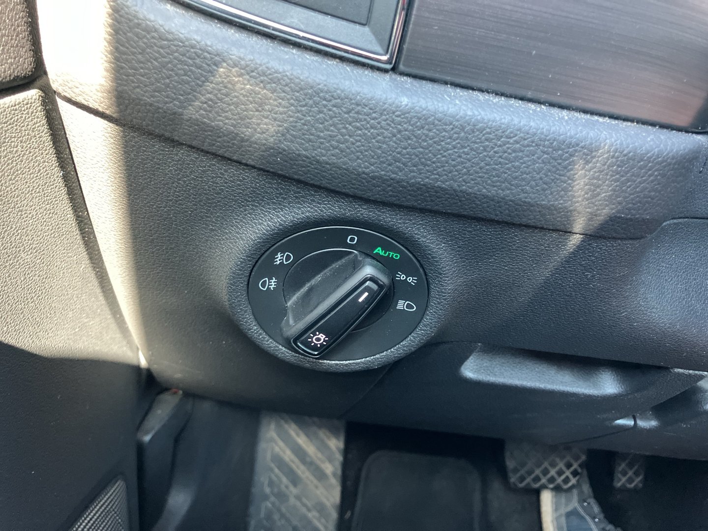 Škoda KODIAQ Ambition TDI SCR DSG | Bild 13 von 24