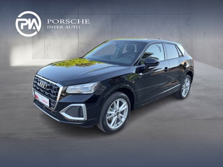 Audi Q2 30 TFSI admired