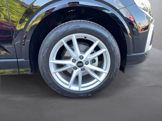 Bild eines Audi Q2 30 TFSI admired