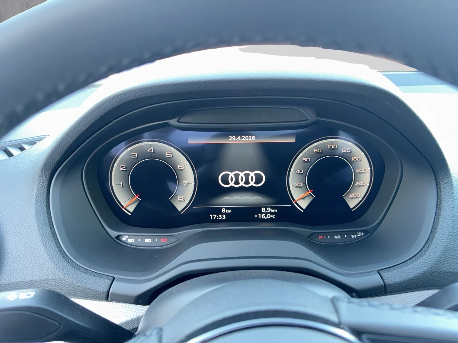 Bild eines Audi Q2 30 TFSI admired