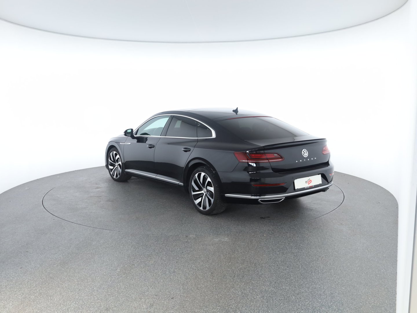 VW Arteon R-Line TDI DSG | Bild 2 von 18